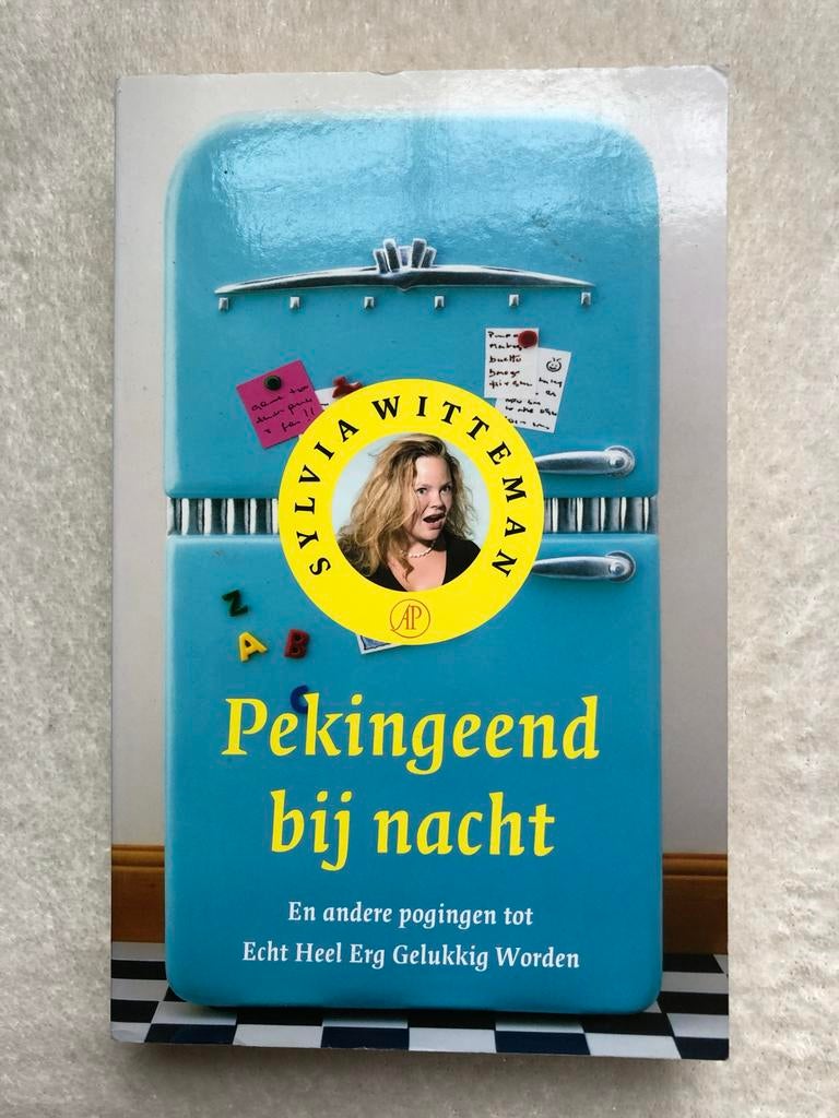 Pekingeend bij nacht - Sylvia Witteman (Boek), Ophalen of Verzenden, Gelezen