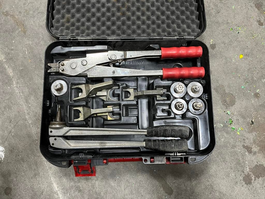Tece Flex hand perstang montagetang te huur, Ophalen, Zo goed als nieuw