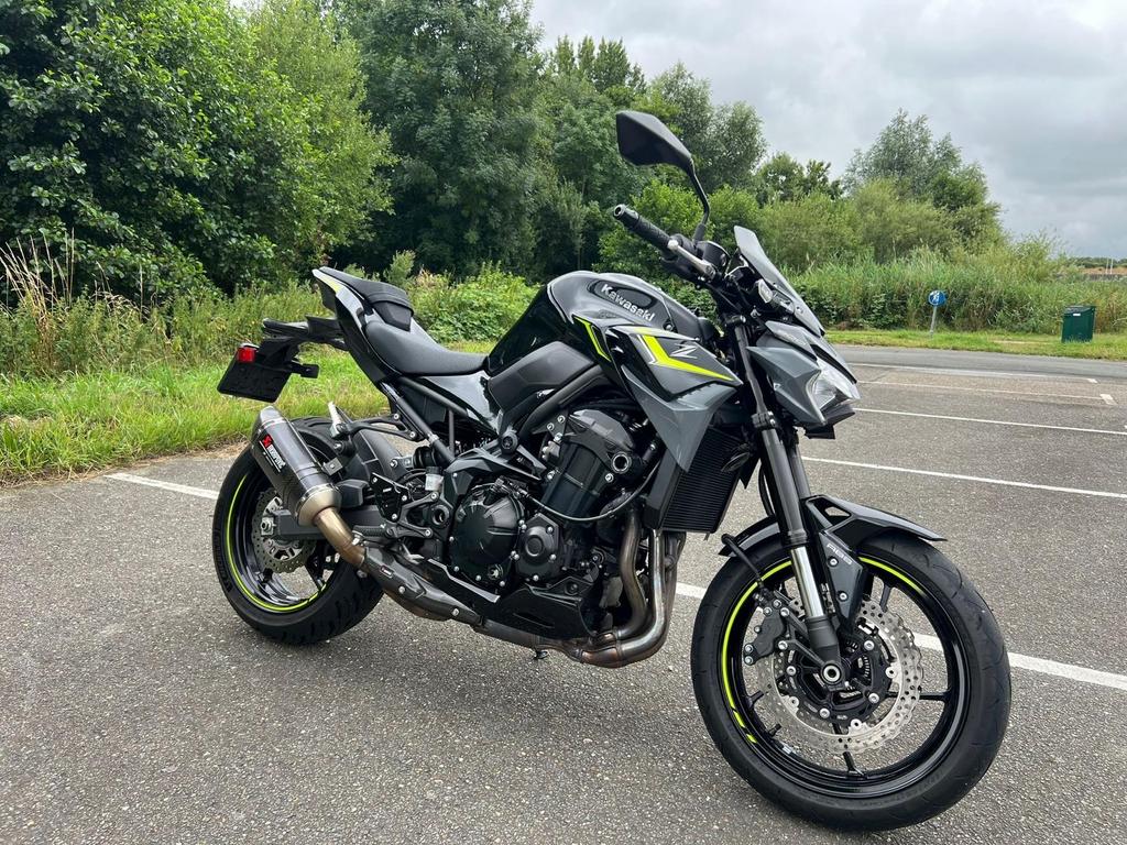 Kawasaki Z900 Performance 2024 - Akrapovic - 1e eigenaar, Sportuitlaat, 4 cilinders, Motorrijbewijs A, 948 cc