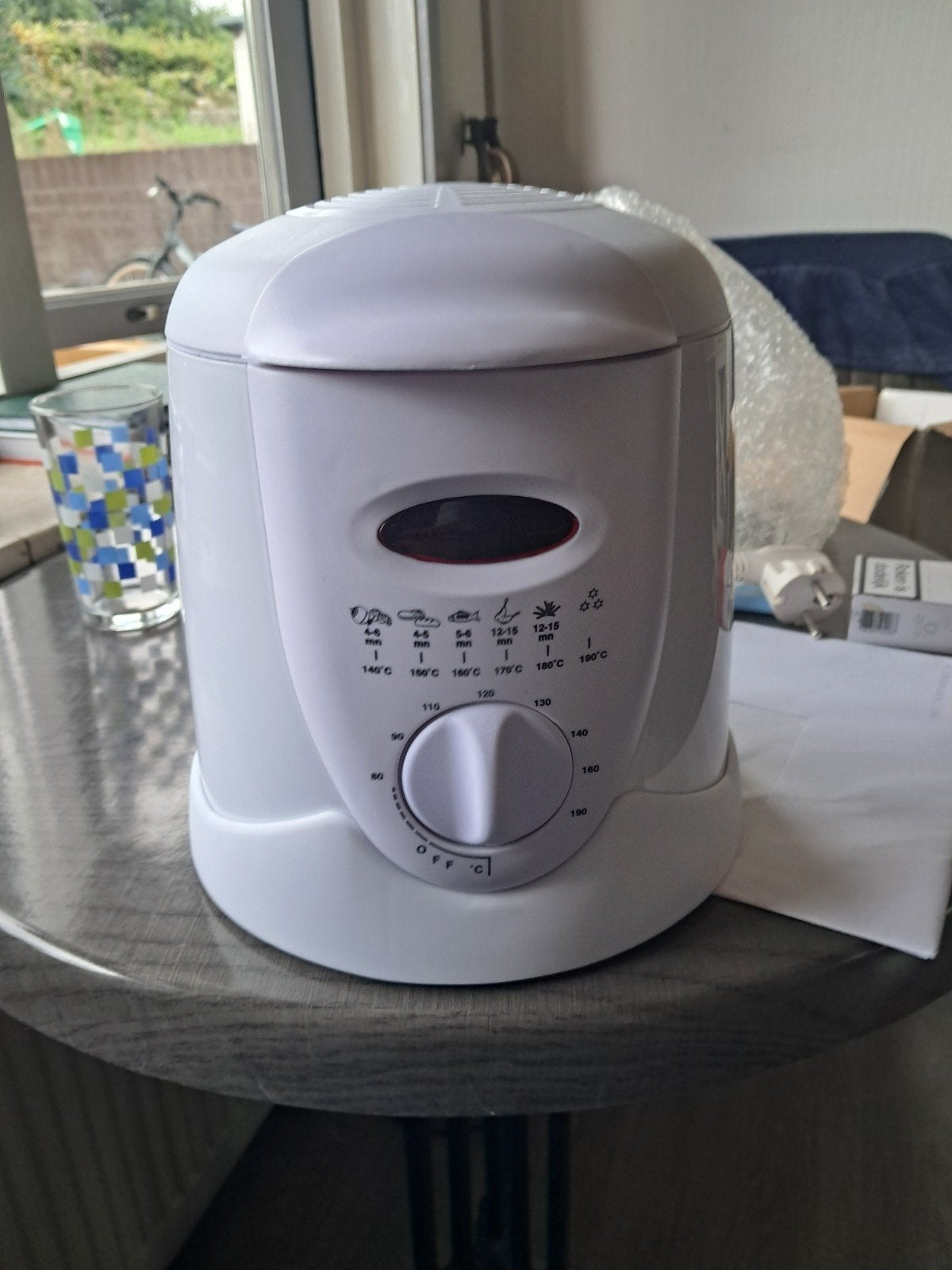 Nieuwe mini frituurpan, nog in doos, Minder dan 1 liter, Ophalen of Verzenden, Nieuw