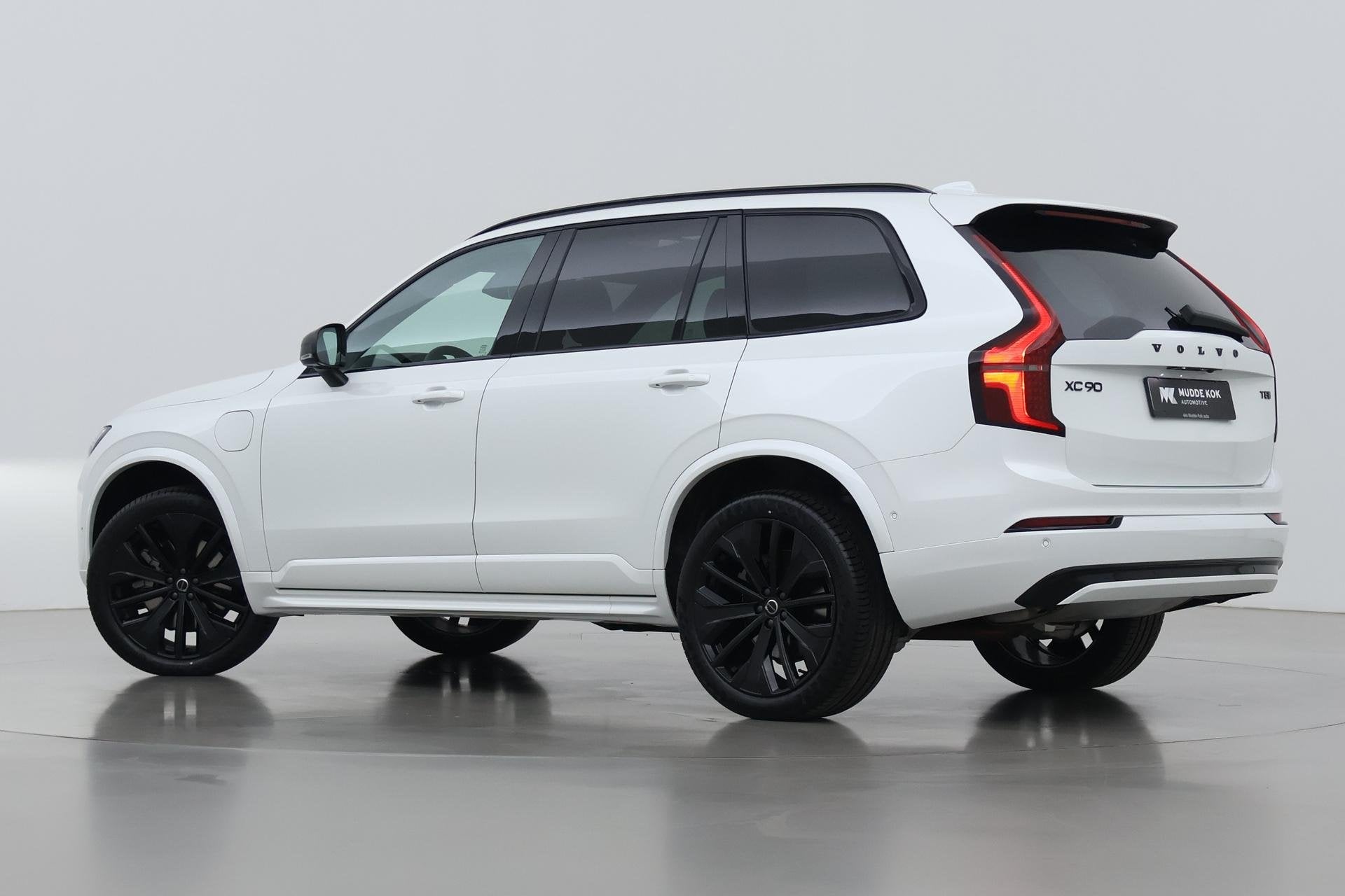 Volvo XC90 T8 Ultra Black Edition | Luchtvering | Bowers&Wil, Startonderbreker, Gebruikt, Euro 6, 4 cilinders