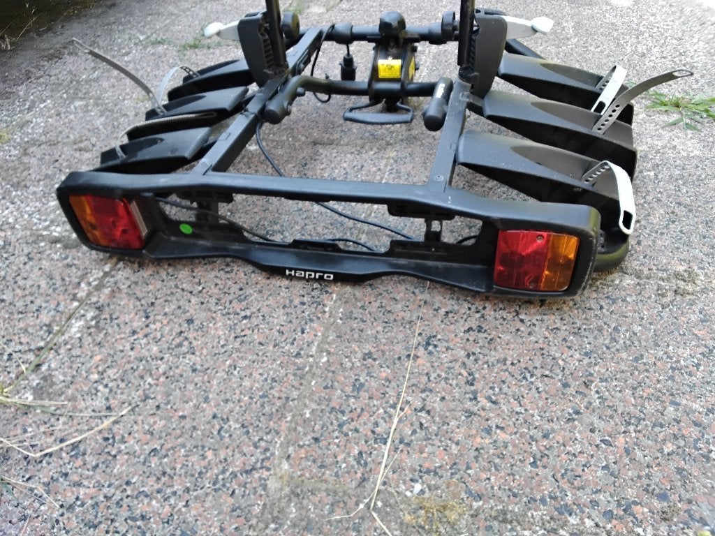 Hapro fietsdrager voor drie fietsen, Auto diversen, Fietsendragers, Ophalen, 3 fietsen of meer, Gebruikt, Brede banden