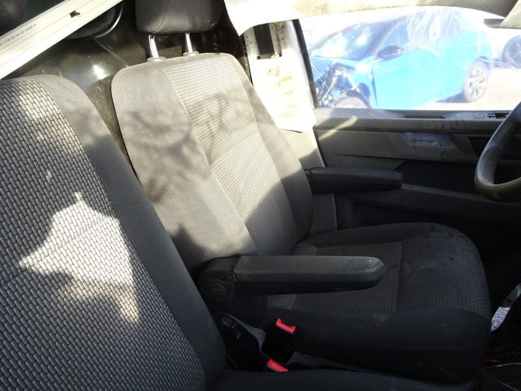 vw transporter t7 bj2019 stoel links met armleuningen, Ophalen of Verzenden