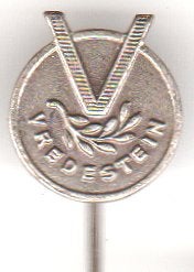 Vredestein banden dik metalen vintage speld. zilverkl., Verzamelen, Verzenden, Zo goed als nieuw, Transport