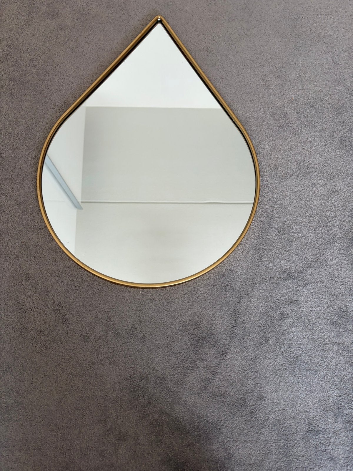 Gouden druppelvormige spiegel, Huis en Inrichting, Minder dan 50 cm, Ophalen of Verzenden, Zo goed als nieuw, Minder dan 100 cm