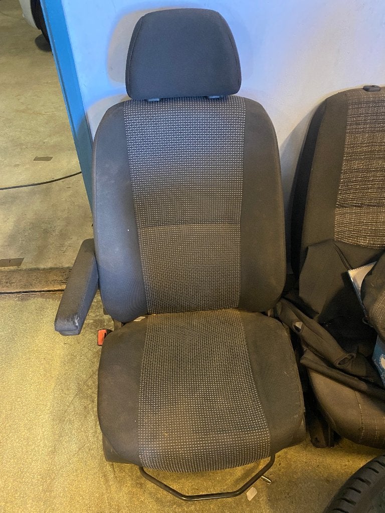 Bestuurdersstoel Mercedes Sprinter W906 Stoel Linksvoor!, Ophalen, Gebruikt, Mercedes-Benz