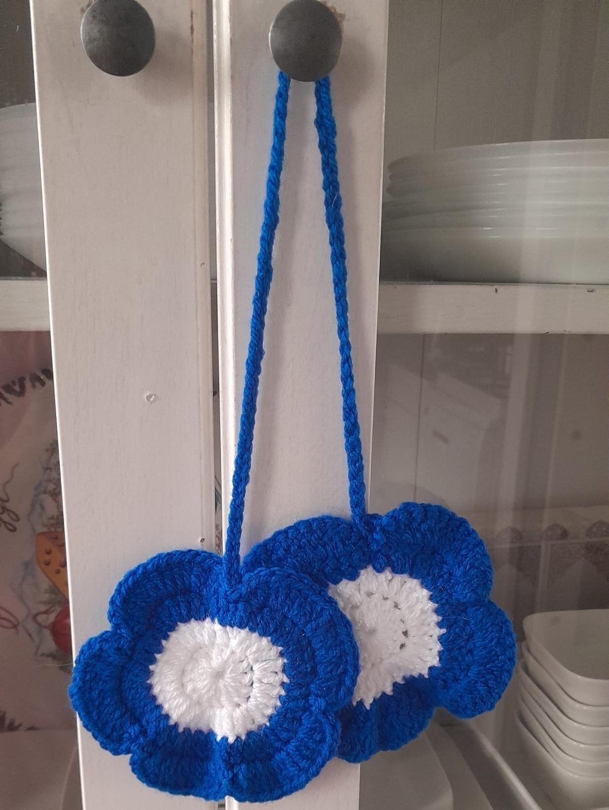Gehaakte bloem onderzetters - Blauw en wit, Hobby en Vrije tijd, Breien en Haken, Ophalen, Nieuw, Breien of Haken, Overige typen