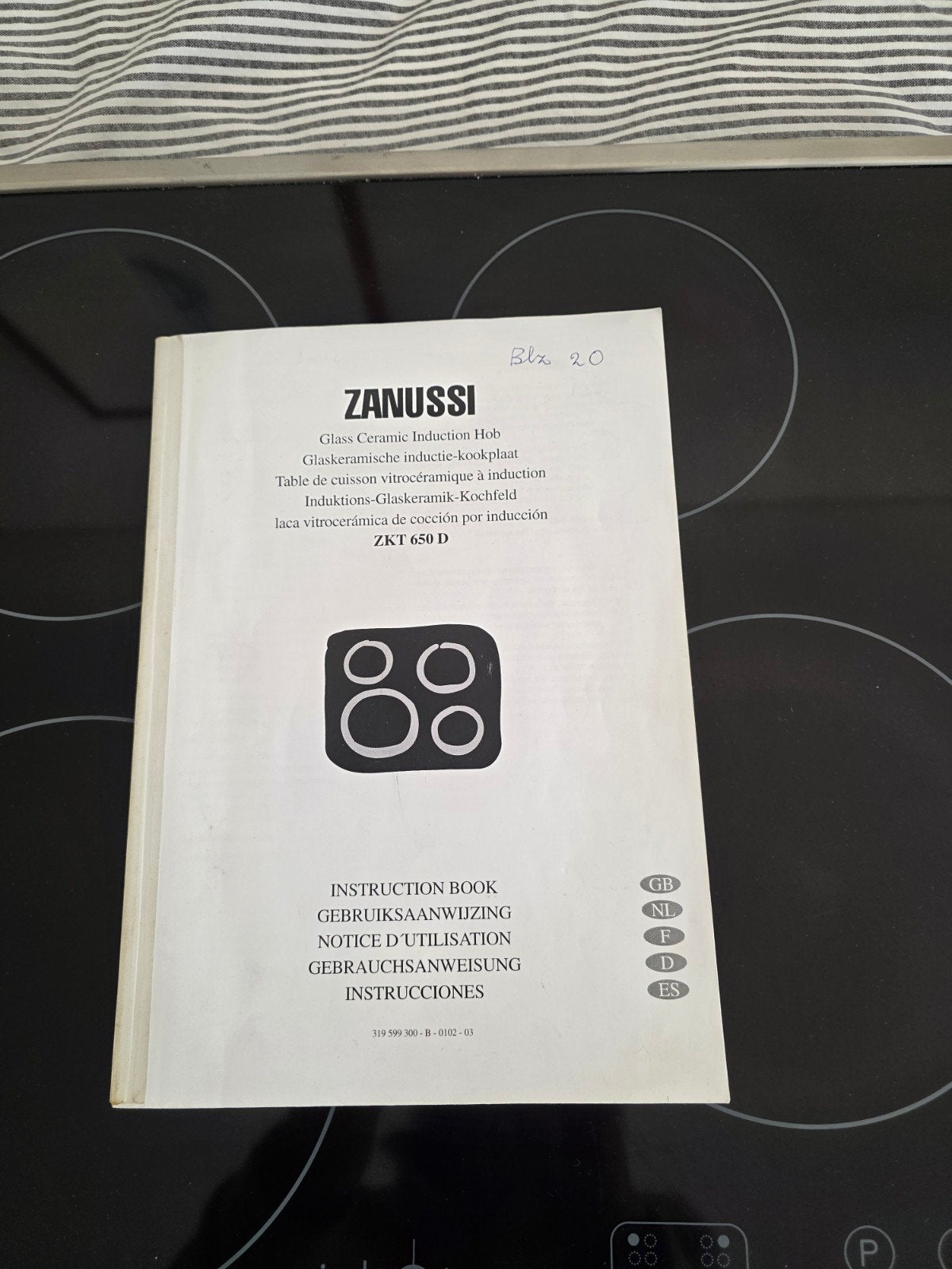 Zanussi Inbouw Inductiekookplaat ZKT 650 D - 4 Kookzones, Witgoed en Apparatuur, Kookplaten, Ophalen, Gebruikt, 4 kookzones, Inbouw