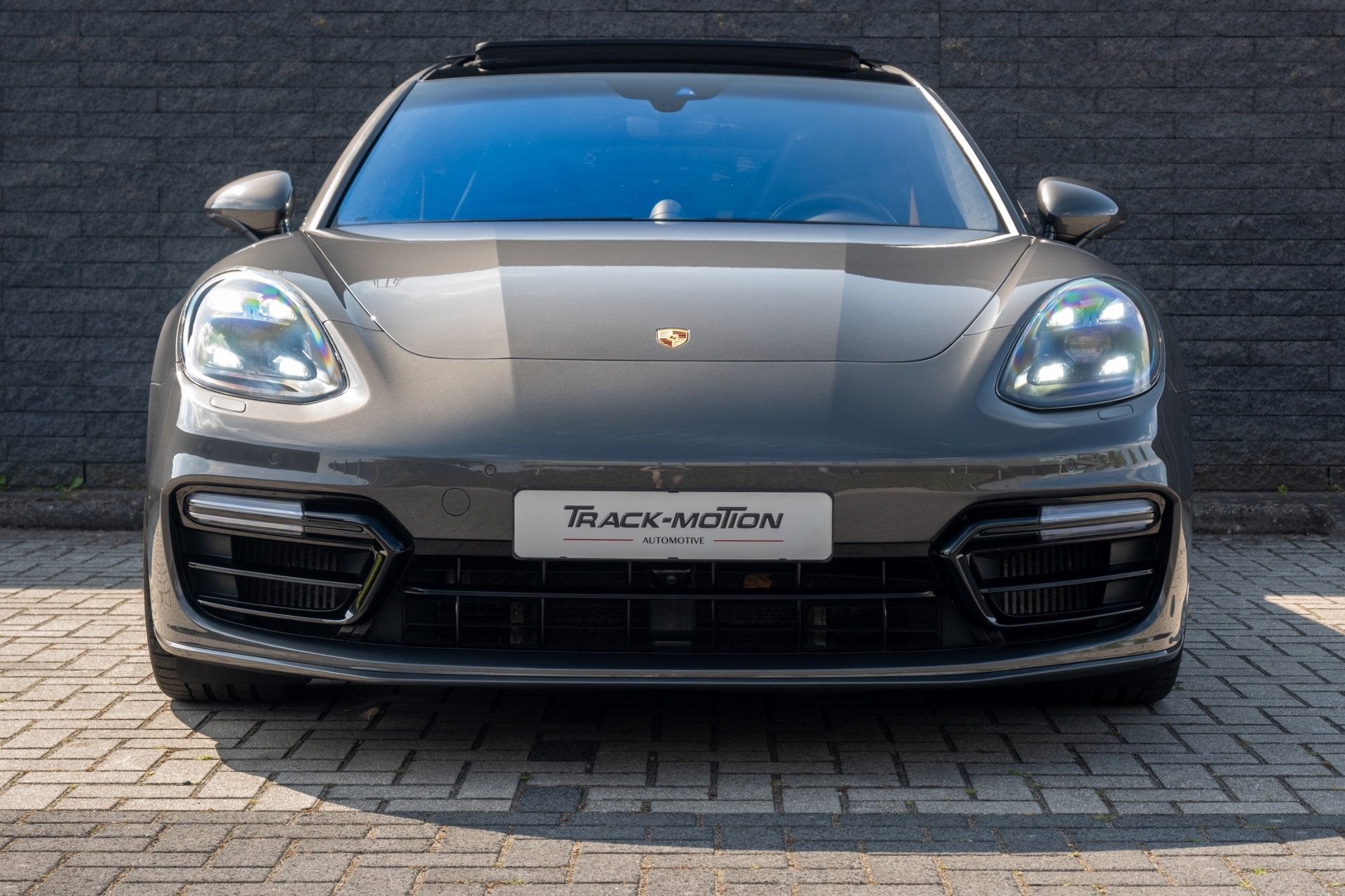 Porsche Panamera Sport Turismo 4.0 Turbo S E-Hybrid Panorama, Auto's, Porsche, Automaat, Dealer onderhouden, 14 kWh, Gebruikt