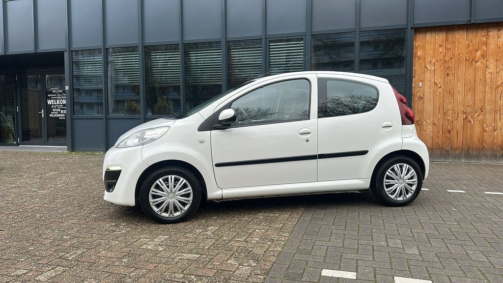 Peugeot 107 1.0 Active airco, 5 deurs, Origineel NL, LED dag, Auto's, Peugeot, Voorwielaandrijving, Euro 5, Gebruikt, Origineel Nederlands
