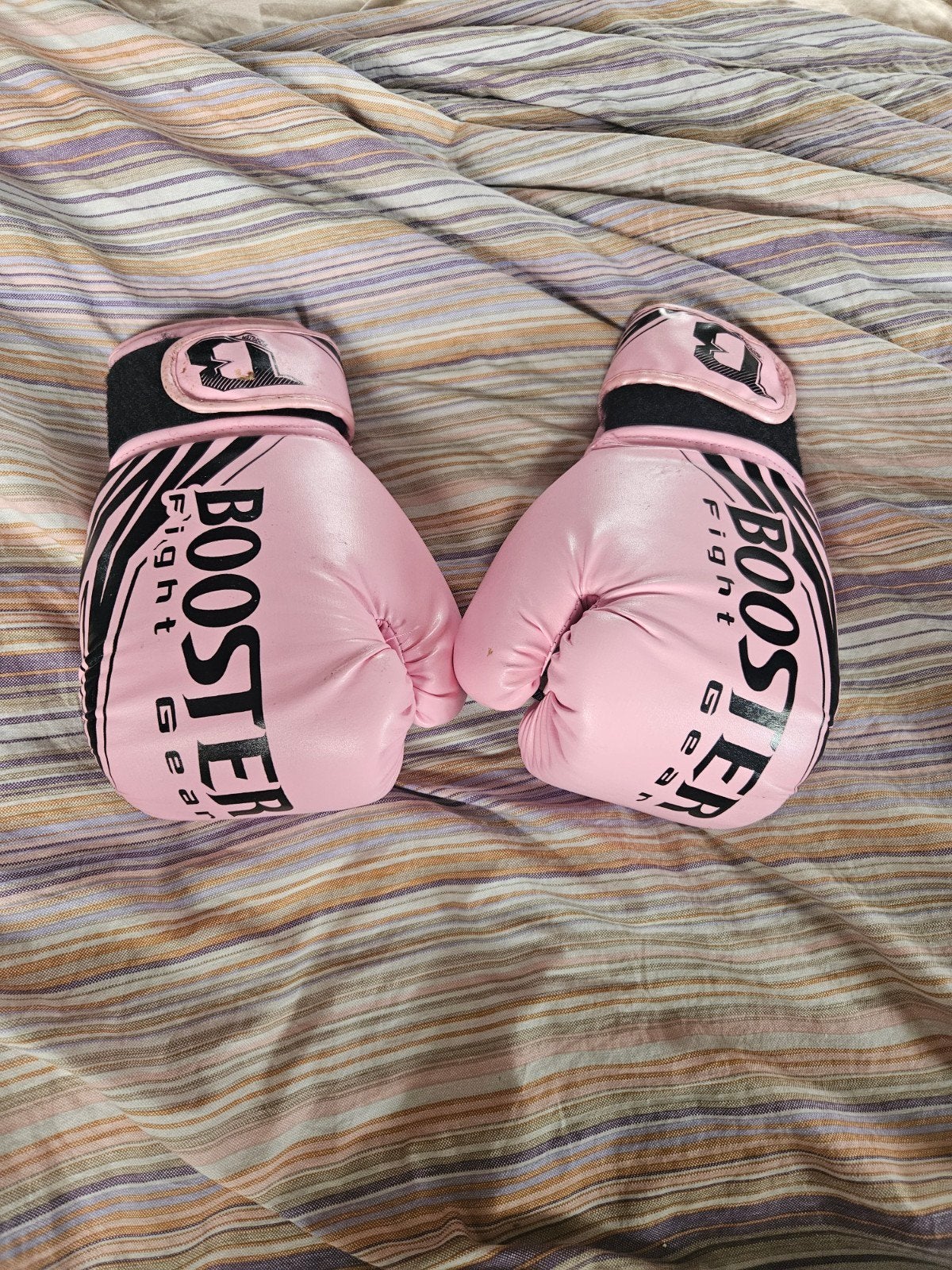 Roze bokshandschoenen 8 oz - Booster Fight Gear, Ophalen of Verzenden, Zo goed als nieuw, Bokshandschoenen