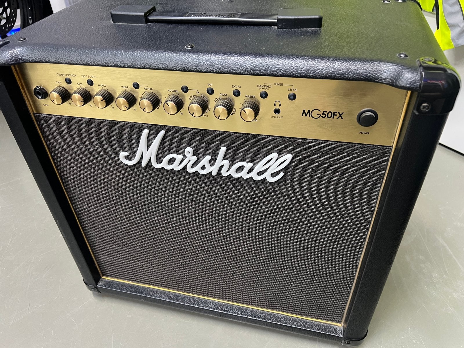 Marshall MG50FX Gitaarversterker - Zo goed als nieuw, Muziek en Instrumenten, Ophalen, Zo goed als nieuw, Gitaar, 50 tot 100 watt