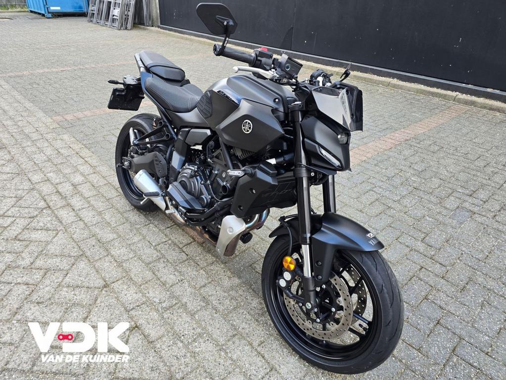 YAMAHA MT 07 (bj 2026), Motoren, 2 cilinders, Bedrijf, Onbekend, YAMAHA