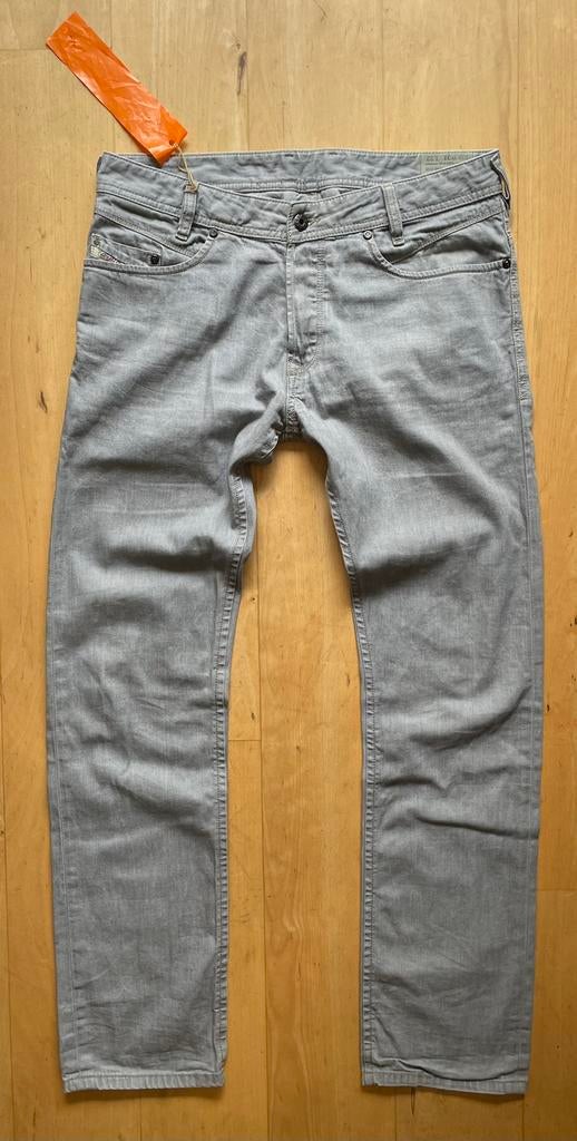 Diesel IAKOP Regular Slim Tapered jeans blauw grijs W31 L32, Kleding | Heren, Spijkerbroeken en Jeans, Ophalen of Verzenden, Zo goed als nieuw