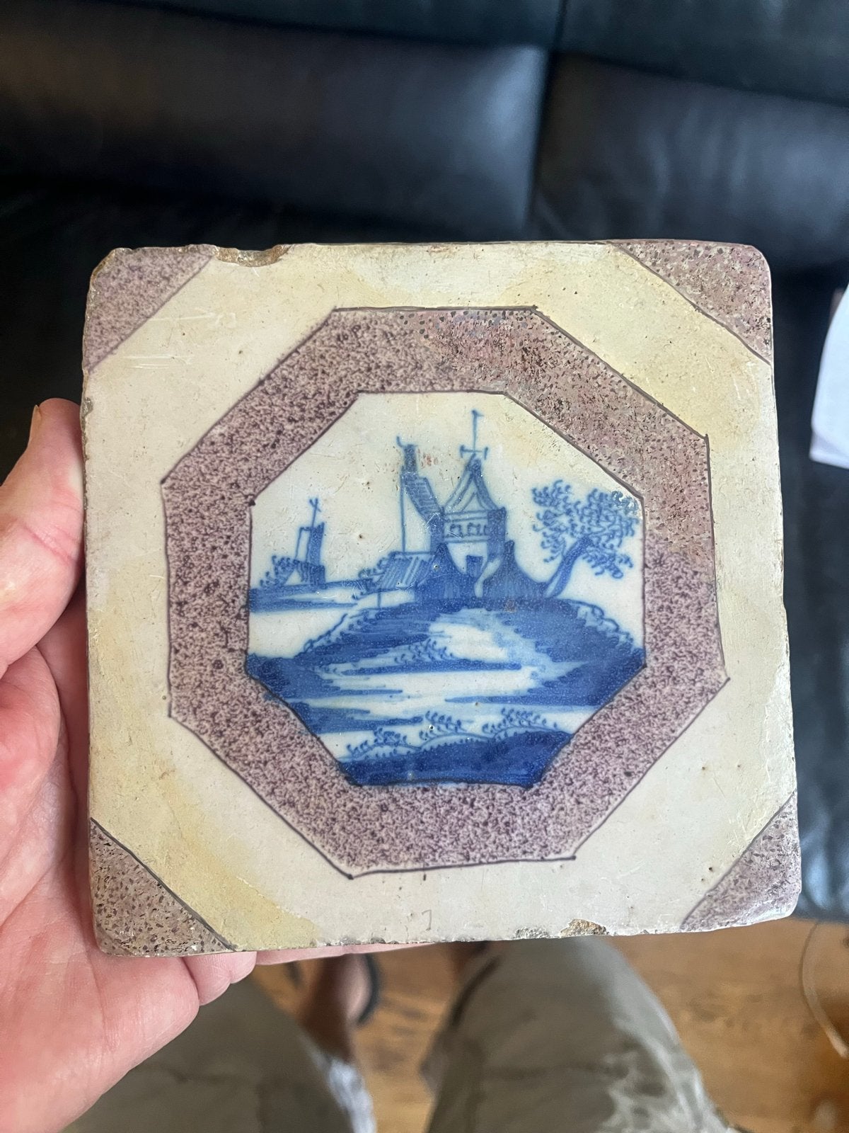 Antieke 18e Eeuwse Delft Blauw Tegel met Landschap, Ophalen of Verzenden