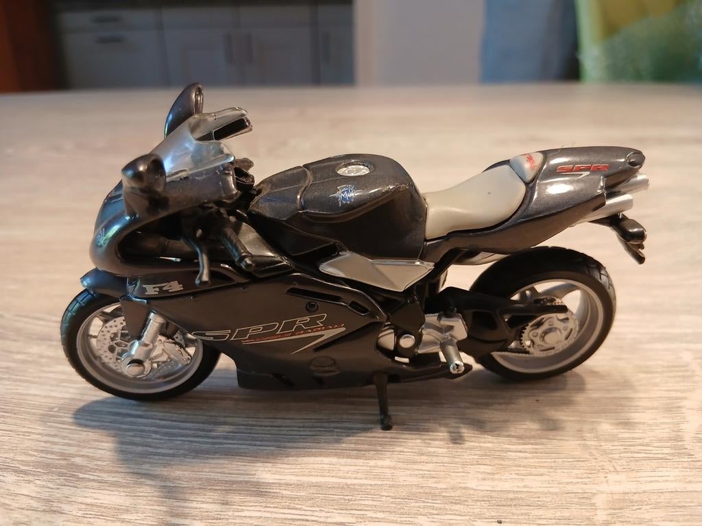 Modelmotorfiets MV Agusta F4 SPR, Overige merken, Gebruikt, 1:50 of kleiner, Overige typen