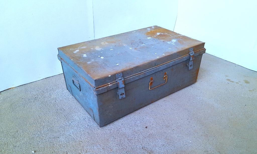 metalen kist salontafel opbergkist speelgoedkist dekenkist, Minder dan 50 cm, Gebruikt, 50 tot 100 cm, Ophalen of Verzenden