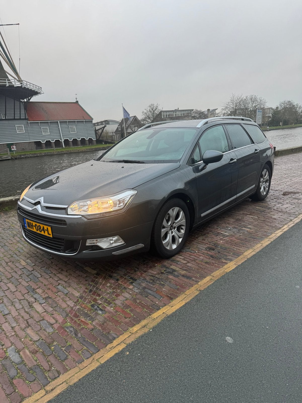 Citroën C5 2.0 Hdif 110KW Tourer 2016 Grijs DIESEL, Auto's, Voorwielaandrijving, 4 cilinders, 150 pk, 23 km/l
