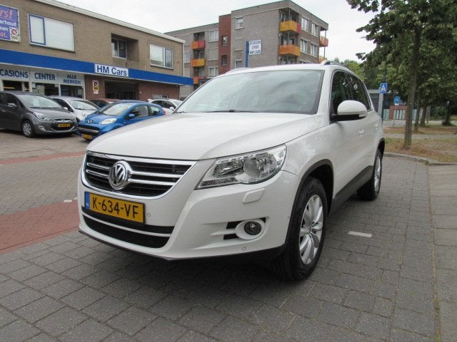 VOLKSWAGEN Tiguan 1.4 TSI 150pk BlueMotion Technology Sport, Euro 5, 4 cilinders, 150 pk, Wit