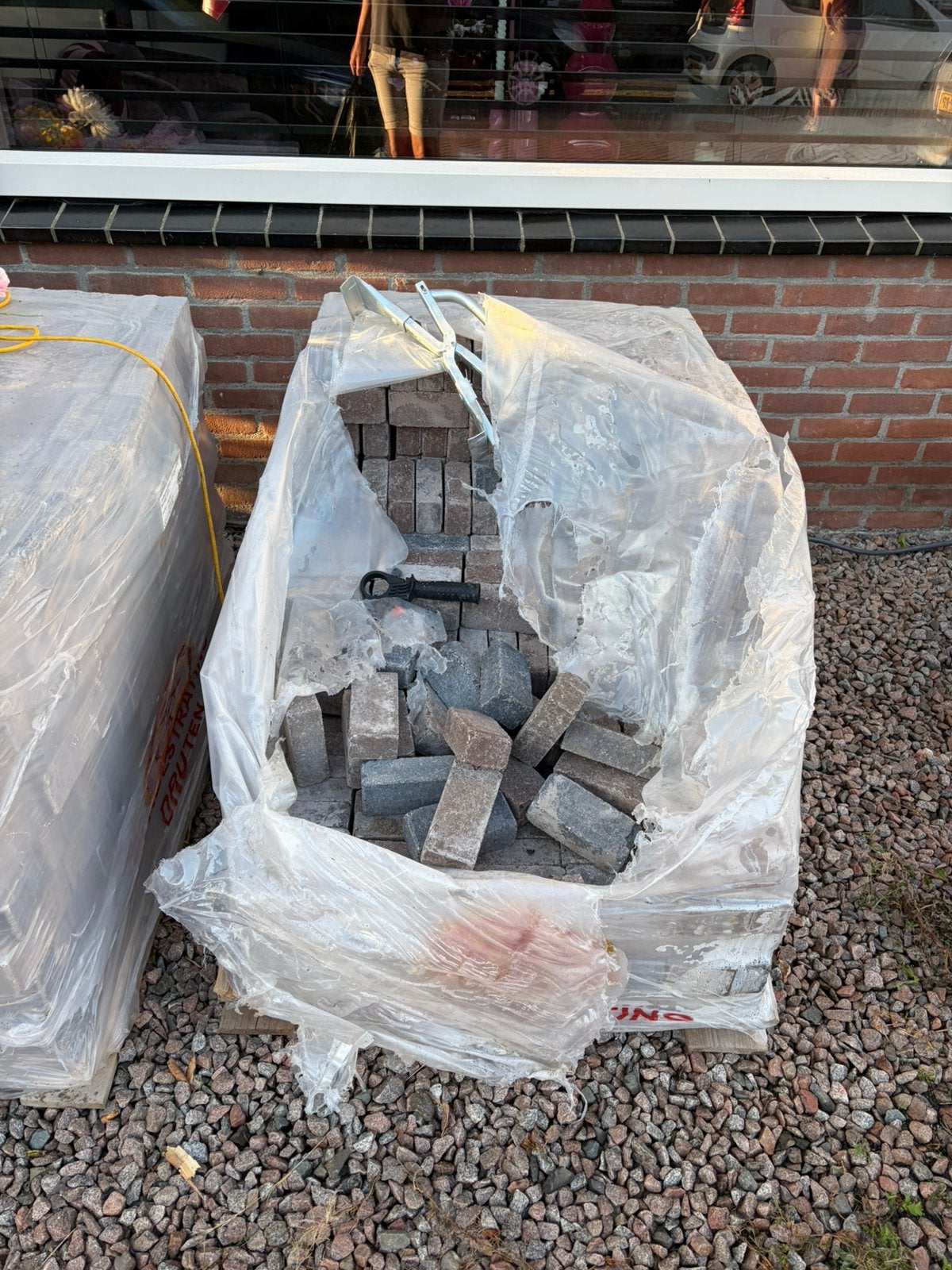 10 m2 klinkers en 16 bielsjes gloednieuw, Ophalen, Klinkers, Nieuw, 5 tot 10 m²