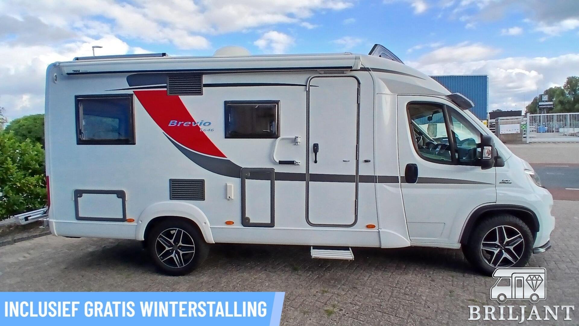 Bürstner Brevio T-646.. unieke off-grid camper, Caravans en Kamperen, Ringverwarming, Tot en met 2, 6 tot 7 meter, Bedrijf