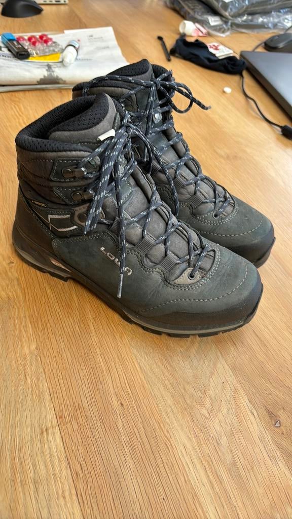 Iowa wandelschoenen 37,5, Sport en Fitness, Bergsport en Wandelen, Ophalen, Zo goed als nieuw, Schoenen