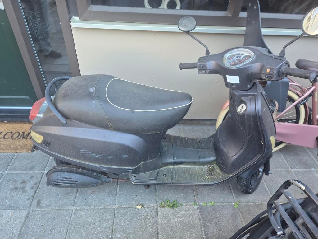 TURBHO RL-50

Scooter - zie omschrijving., Fietsen en Brommers, Ophalen, Gebruikt, Benzine, Overige modellen
