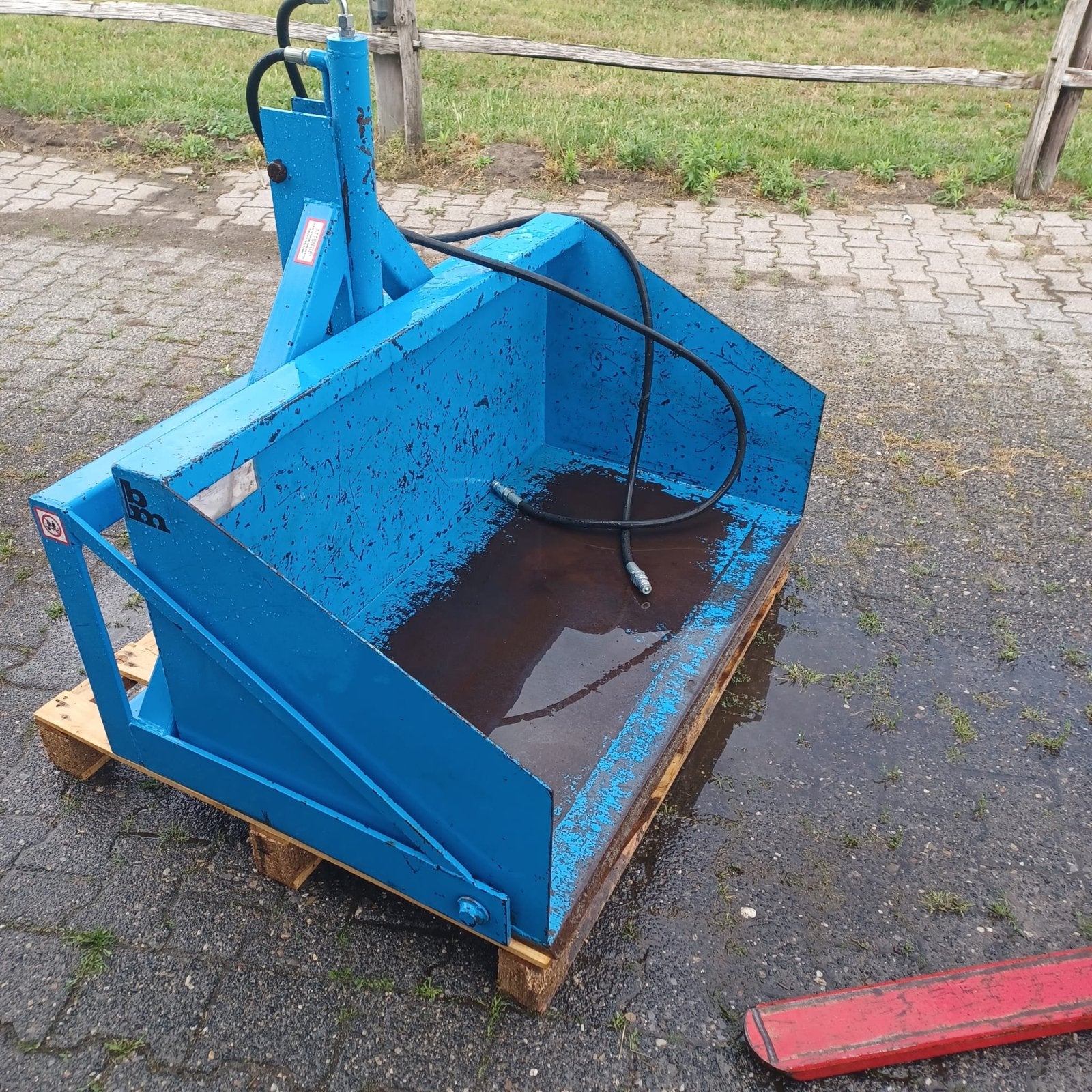 Hydraulische grondbak voor tractor - Buts Meulepas, Ophalen