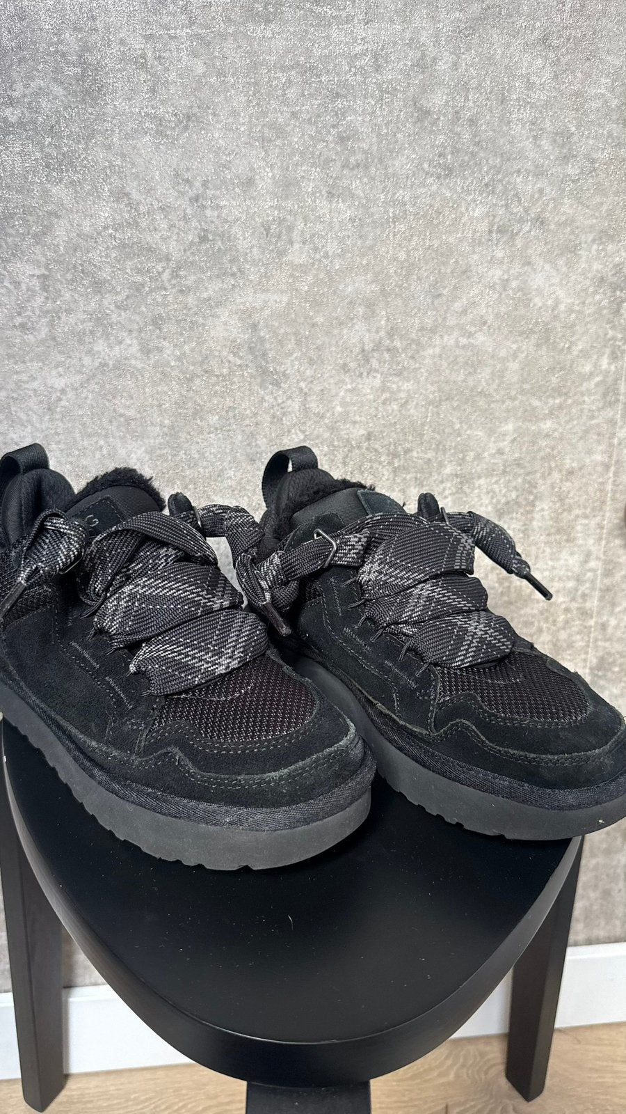 Ugg sneakers, Kleding | Dames, Schoenen, Ophalen of Verzenden, Zo goed als nieuw, Sneakers of Gympen