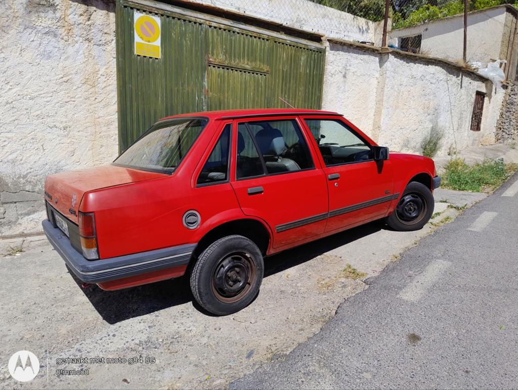 Opel Corsa 1.3s uit 1987, knetterhard, 70pk, Auto's, Oldtimers, Bedrijf, Te koop
