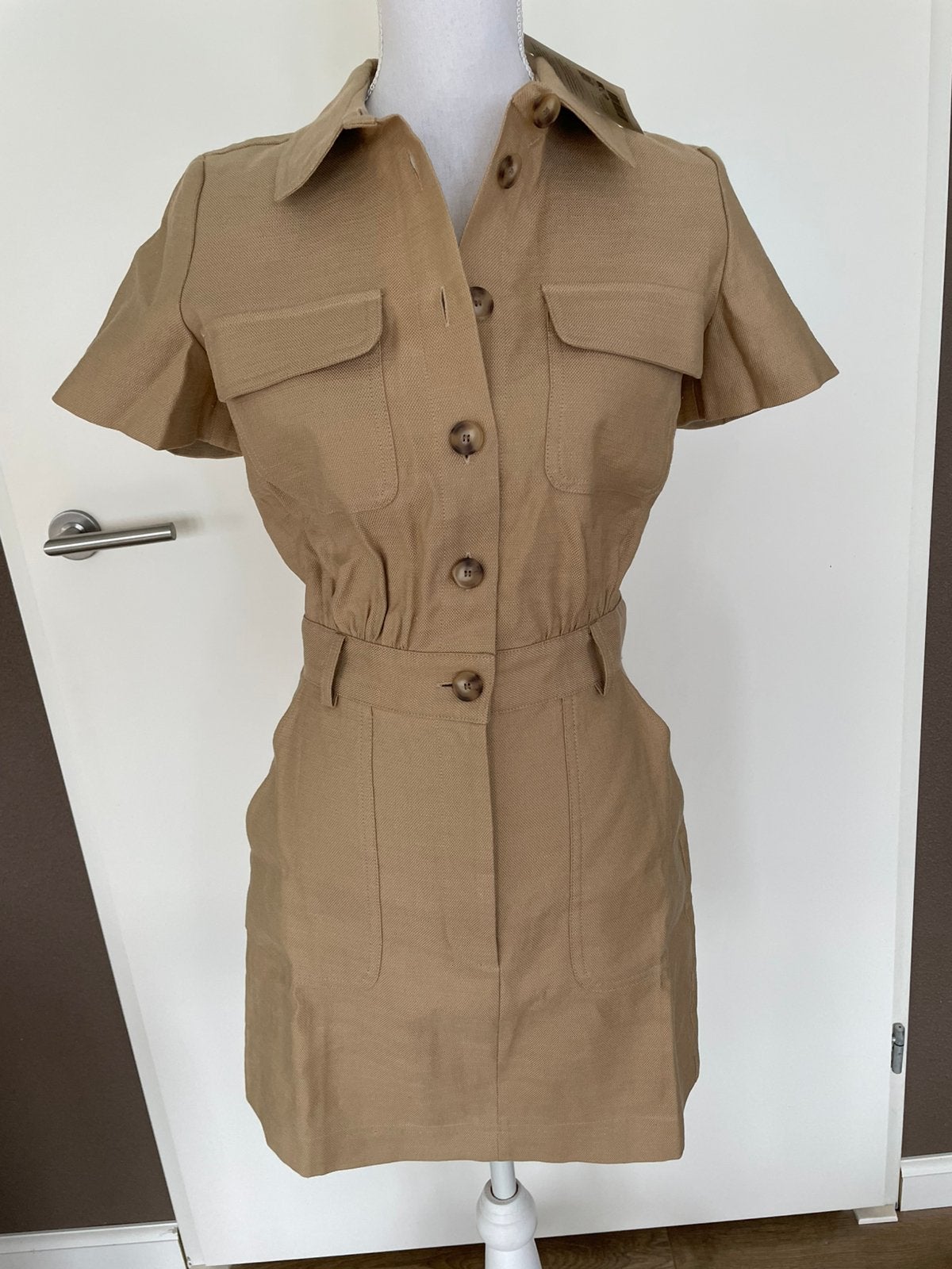 Sézane safari jurk beige maat 36 nieuw met kaartjes, Kleding | Dames, Beige, Nieuw, Ophalen of Verzenden, Maat 36 (S)