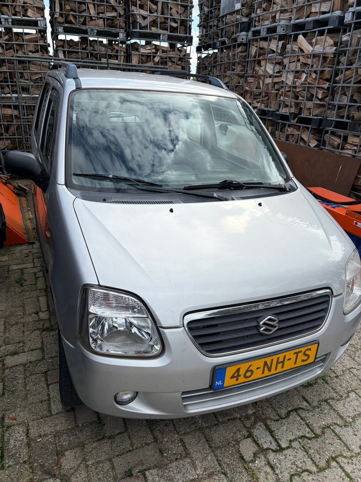 Suzuki Wagon R+ 1.3 2003 Grijs, Auto's, Voorwielaandrijving, 40 €/maand, 4 cilinders, Wagon R+