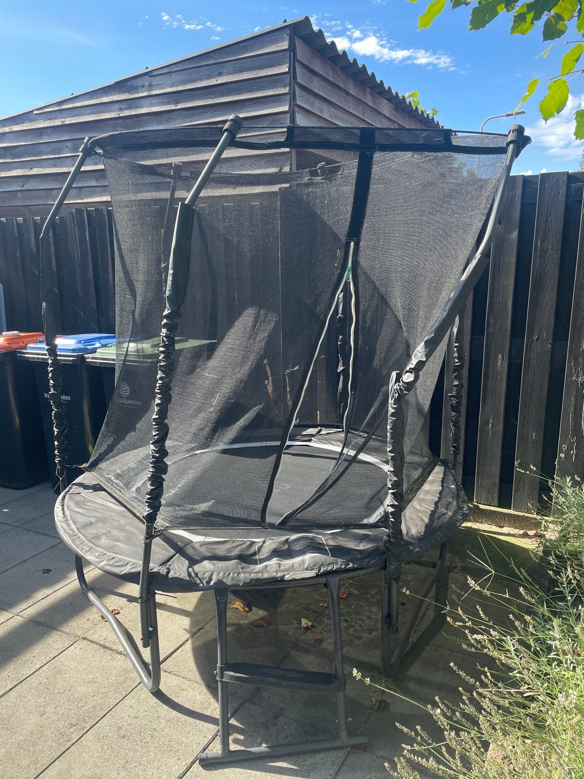 Trampoline met veiligheidsnet en trapje, Ophalen, Gebruikt