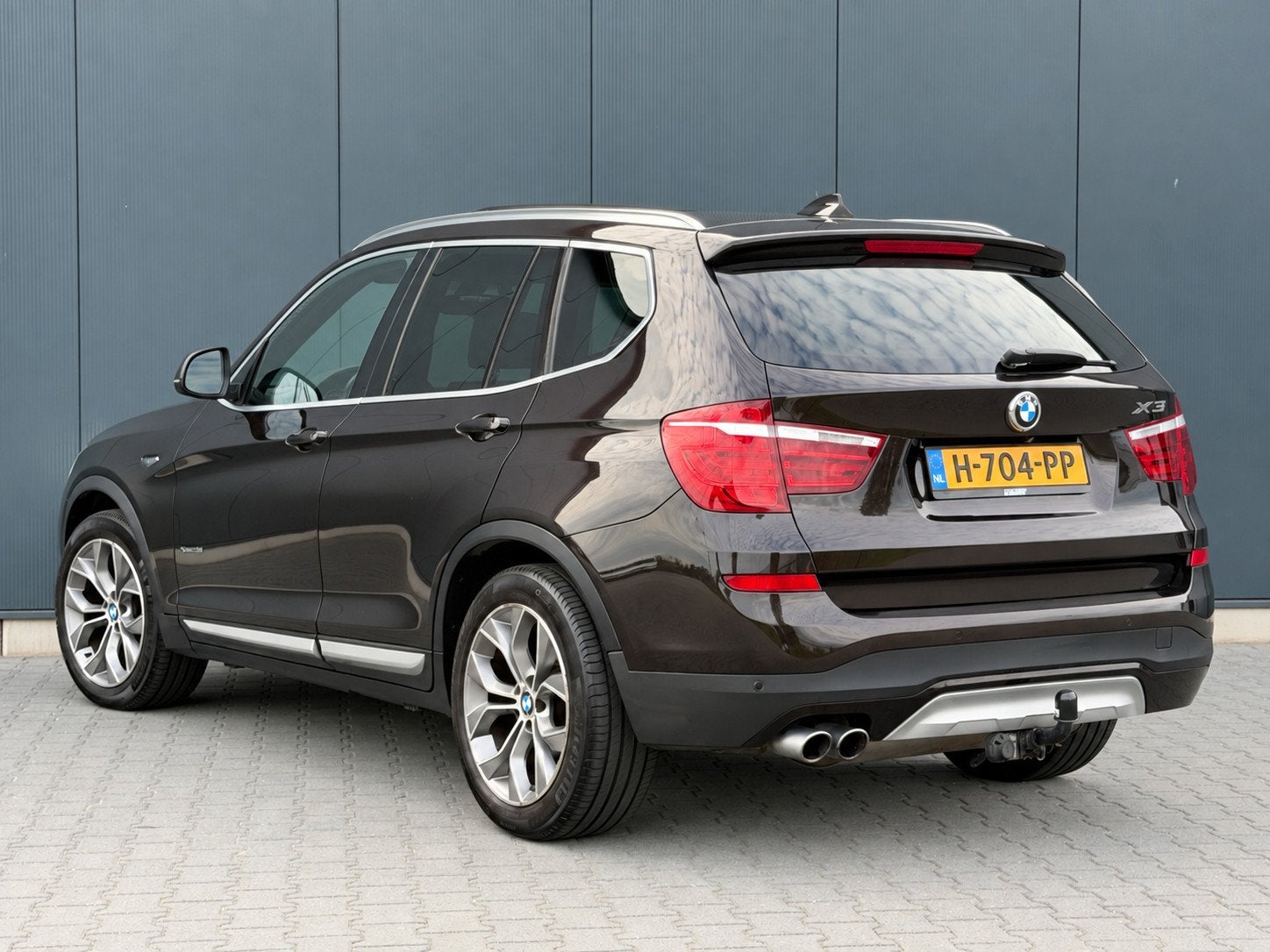 Foto 3 van BMW X3 xDrive28I X-Line Xenon - Pano - Leder - Trekhaak - Ke