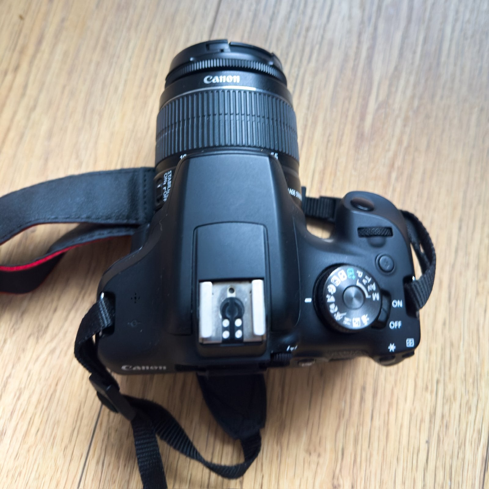 Foto 4 van Canon EOS 2000D + 18-55mm lens – Complete set