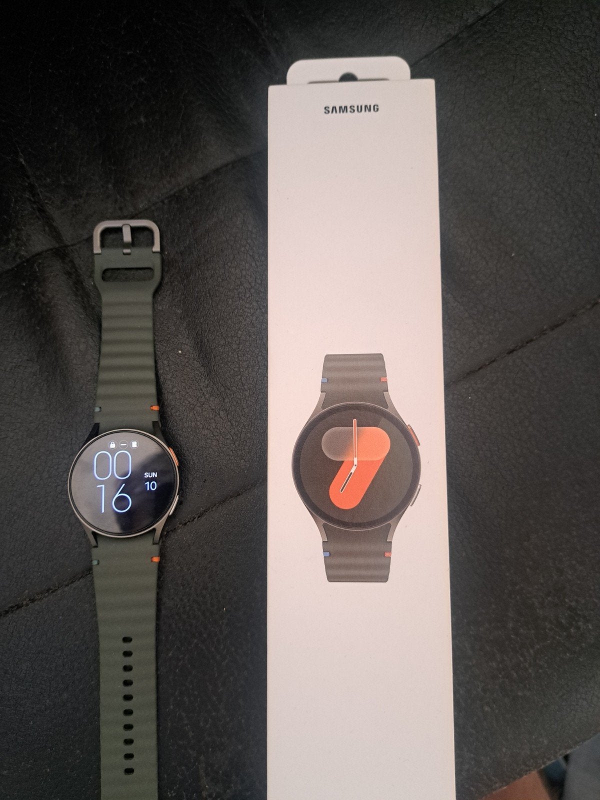 Samsung galaxy smartwatch 7, Ophalen of Verzenden, Zo goed als nieuw, Zwart, Android