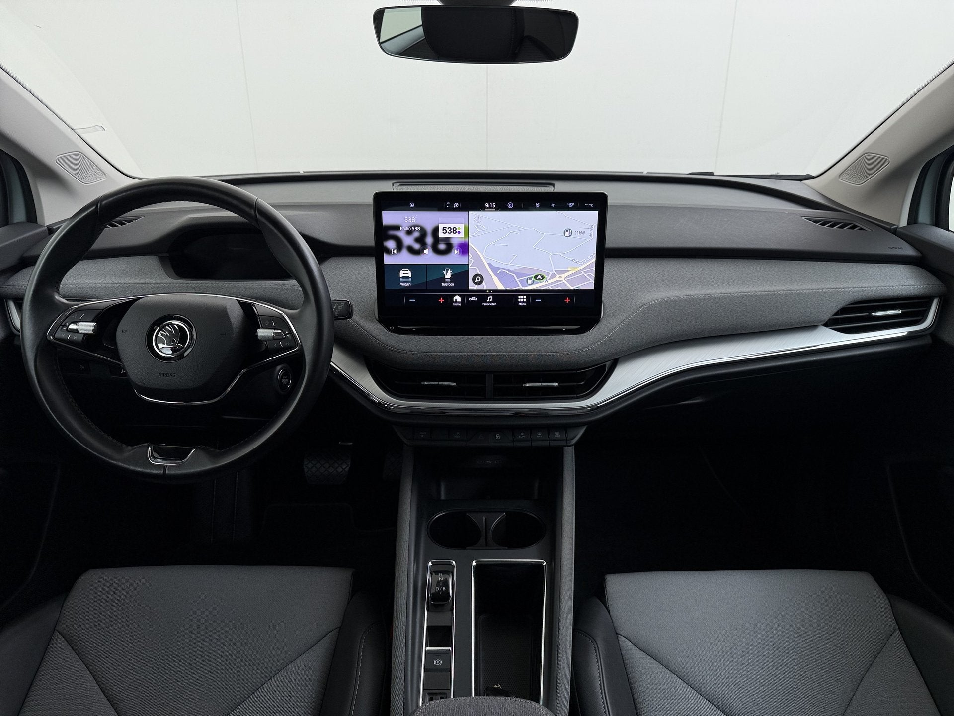 Skoda Enyaq iV 60 SOH 91% Trekhaak Camera P-Assist Apple Car, Automaat, 390 km, Achterwielaandrijving, Gebruikt