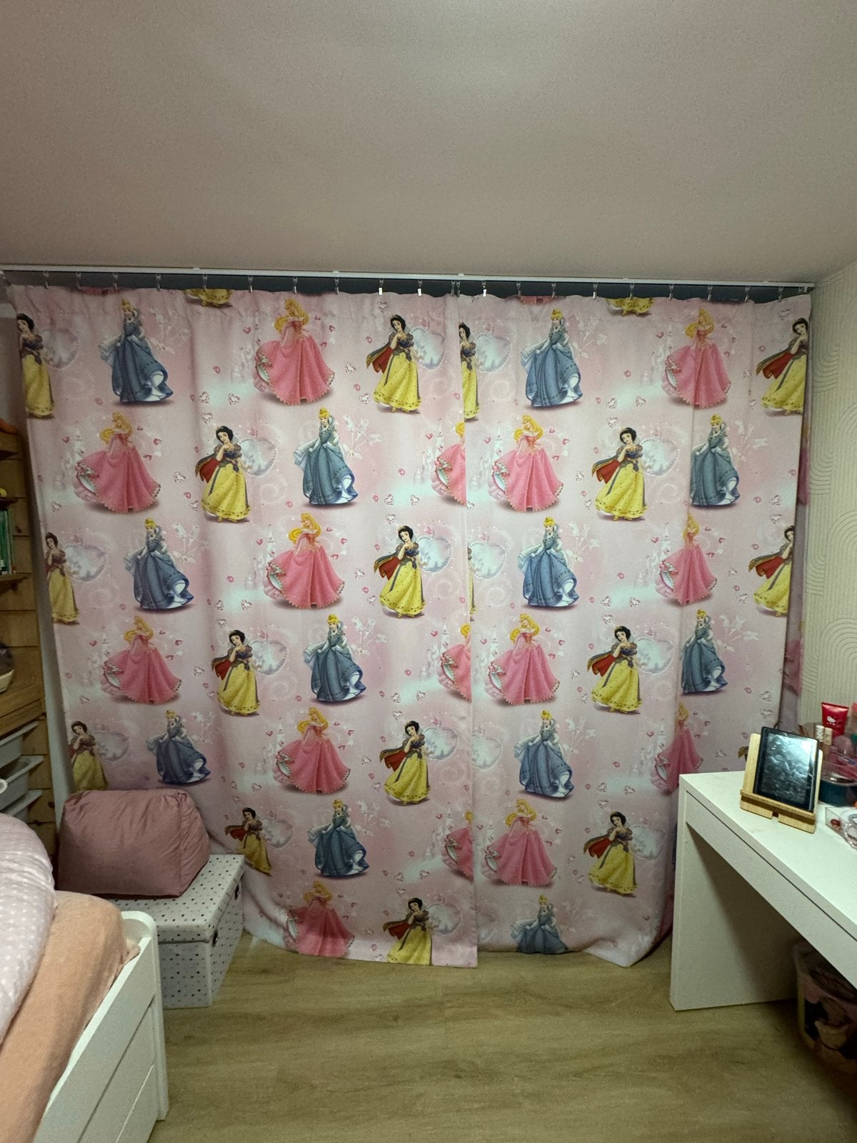 Disney Prinsessen Gordijn 145x230 cm - Roze, Gebruikt, 200 cm of meer, Ophalen of Verzenden, Overige kleuren