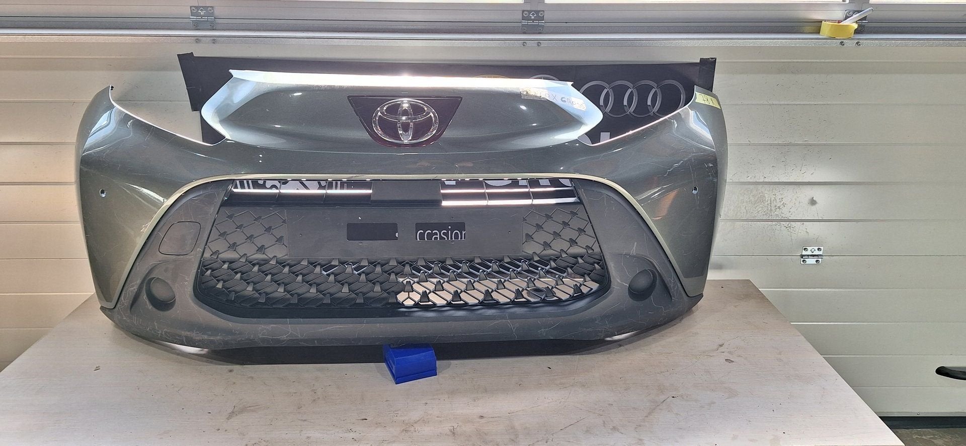 Voorbumper Toyota Aygo X v.a, Gebruikt, -, Voor, -