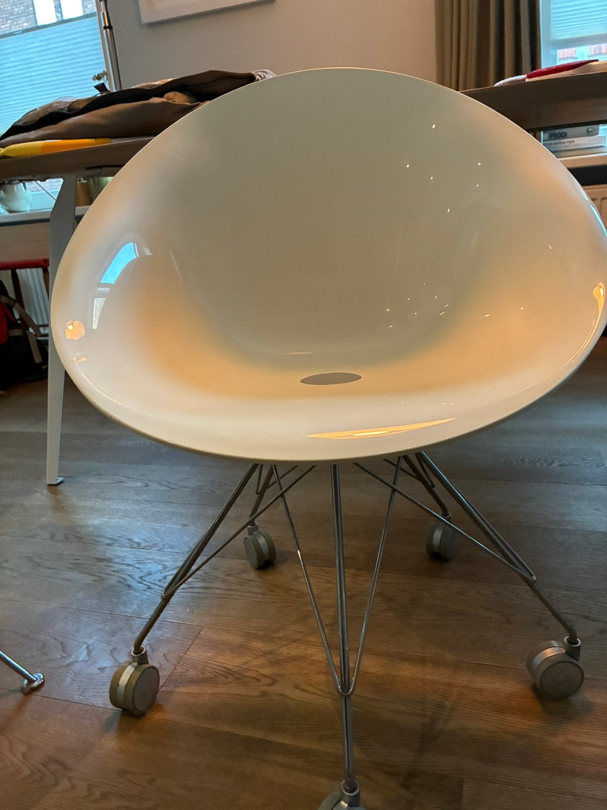 Kartell philippe Starck Eros stoel wielen, Ophalen, Kunststof, Gebruikt, Wit