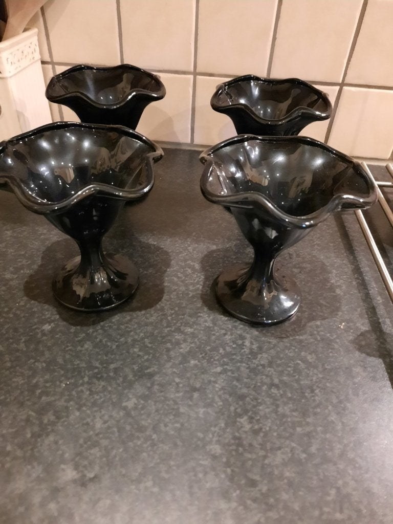 vintage IJs coupe 4 stuks zwart leuk voor feestje, Glas of Glazen, Overige merken, Vintage, Ophalen of Verzenden