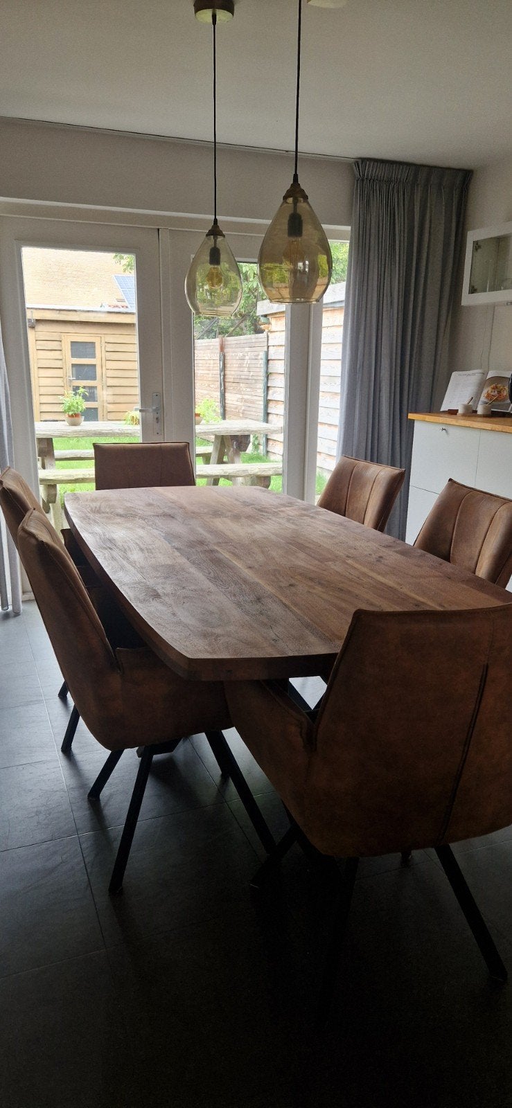 XOOON massief eiken eettafel – Deens ovaal – 210 x, Ophalen, 100 tot 150 cm, Eikenhout, 200 cm of meer