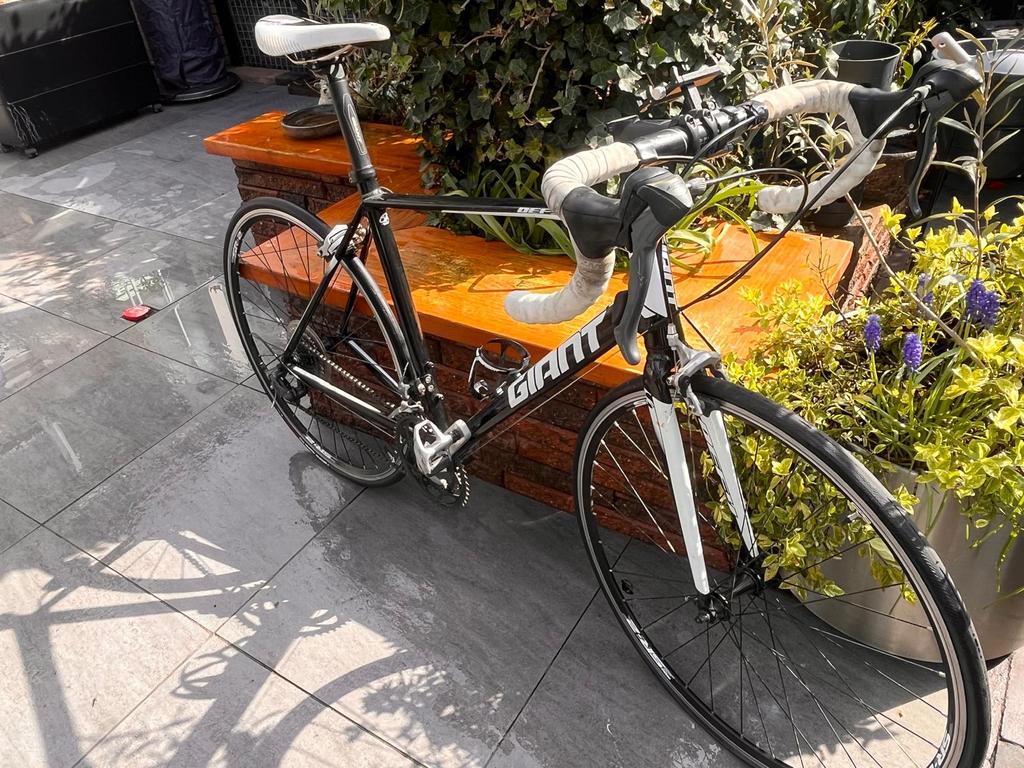 Giant racefiets frame 54cm zwart/wit, Fietsen en Brommers, Fietsen | Racefietsen, Ophalen, 28 inch, Gebruikt, Heren