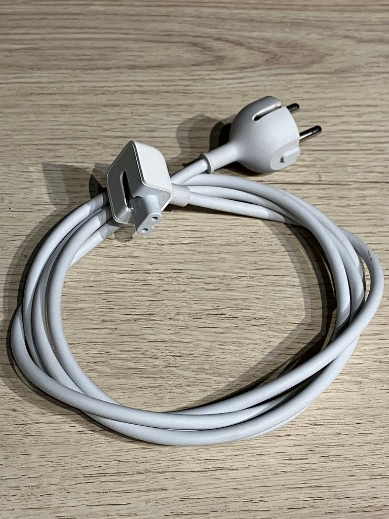 NIEUW : Apple Verlengkabel voor lichtnetadapter - 50% !!, Computers en Software, Apple Macbooks, Overige groottes, Nieuw, Ophalen of Verzenden
