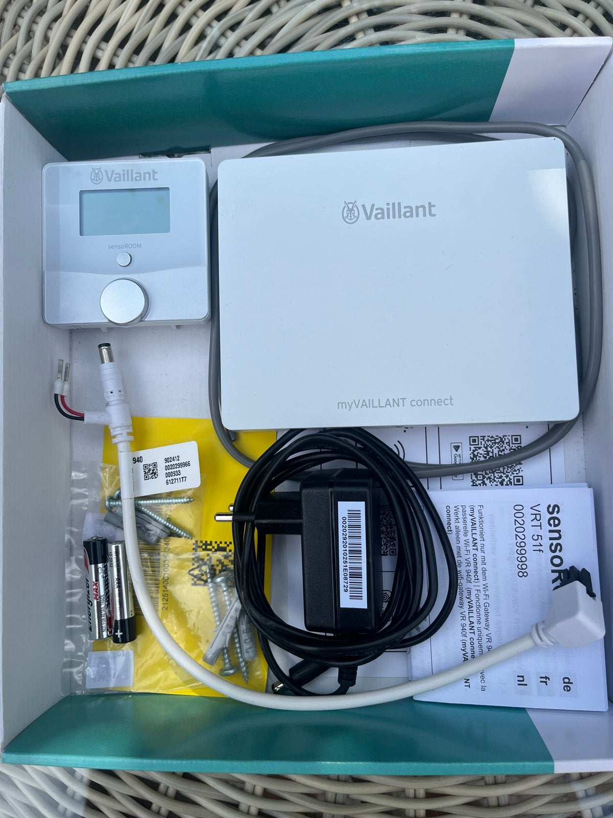 Vaillant sensoROOM VRT 51f Smart Thermostaat, Ophalen of Verzenden, Slimme thermostaat, Nieuw