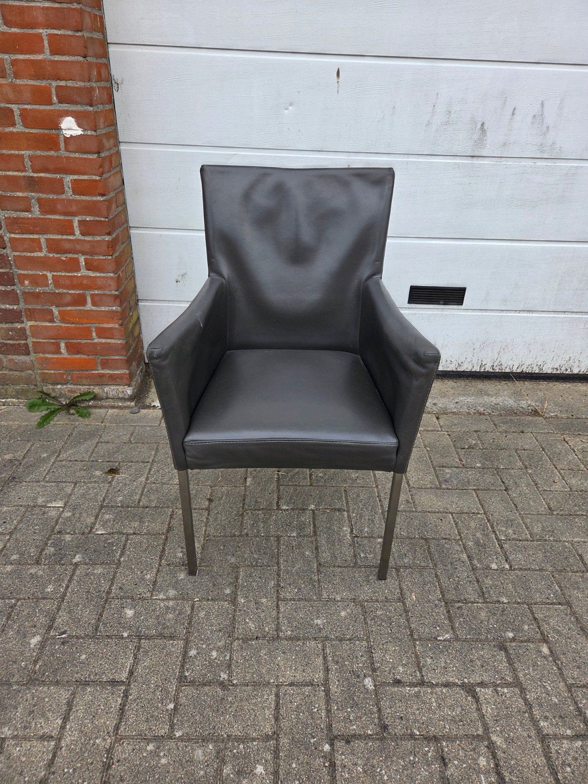 Lederen eettafel stoelen Bert Plantagie 4x, Ophalen of Verzenden, Zo goed als nieuw, 50 tot 75 cm
