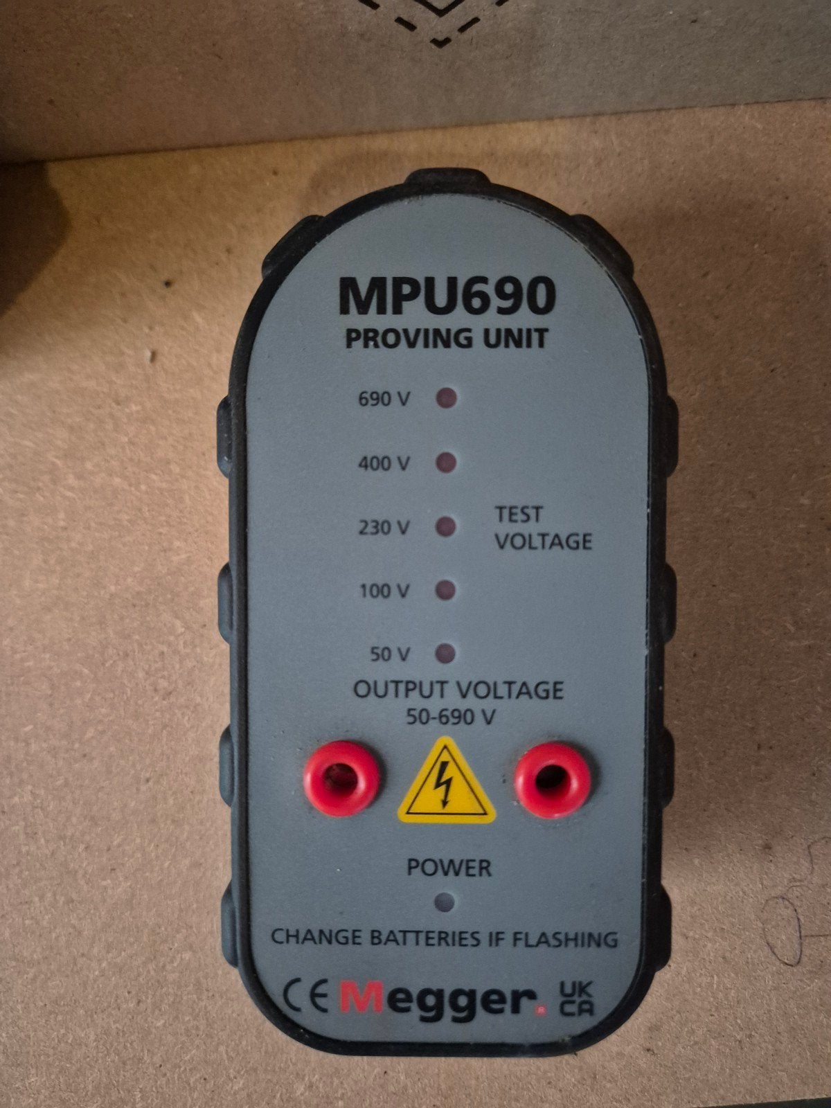 Megger MPU690 Proving Unit - Test Voltage 50-690V, Doe-het-zelf en Verbouw, Ophalen of Verzenden, Zo goed als nieuw, Elektriciteit