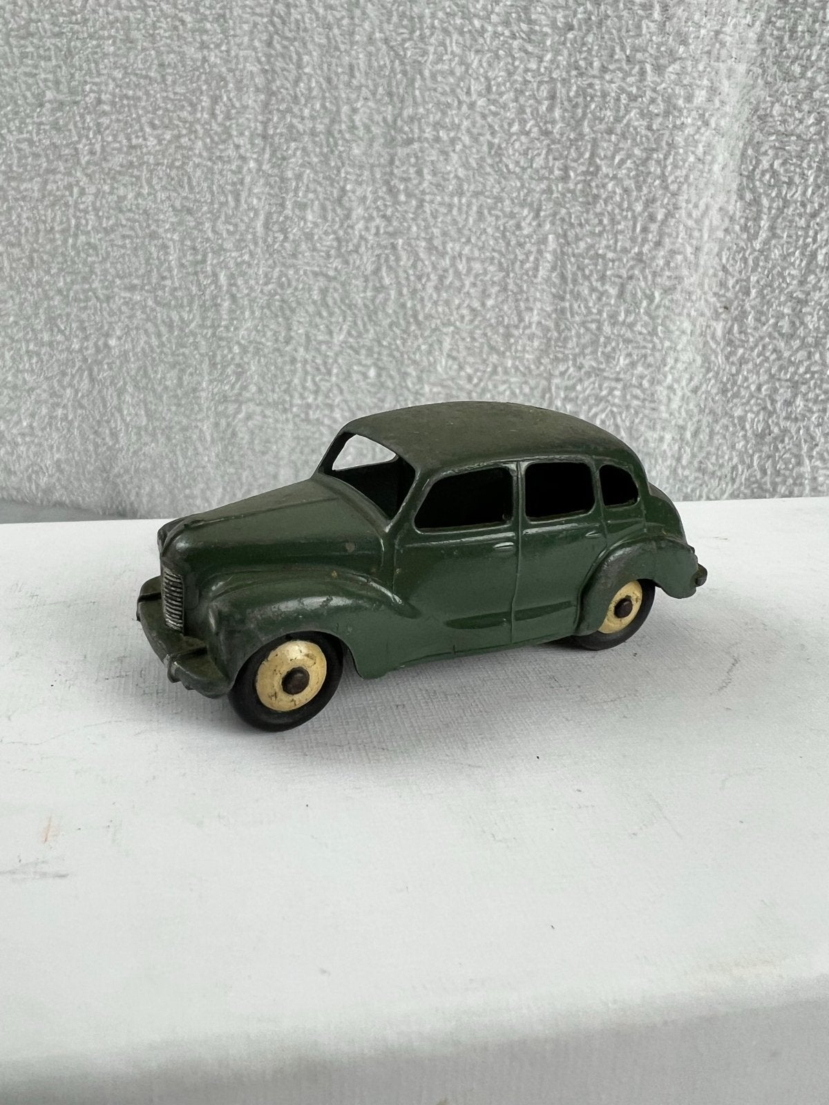 Dinky Toys Austin Devon - Vintage Speelgoedauto, Ophalen of Verzenden, Gebruikt, Auto