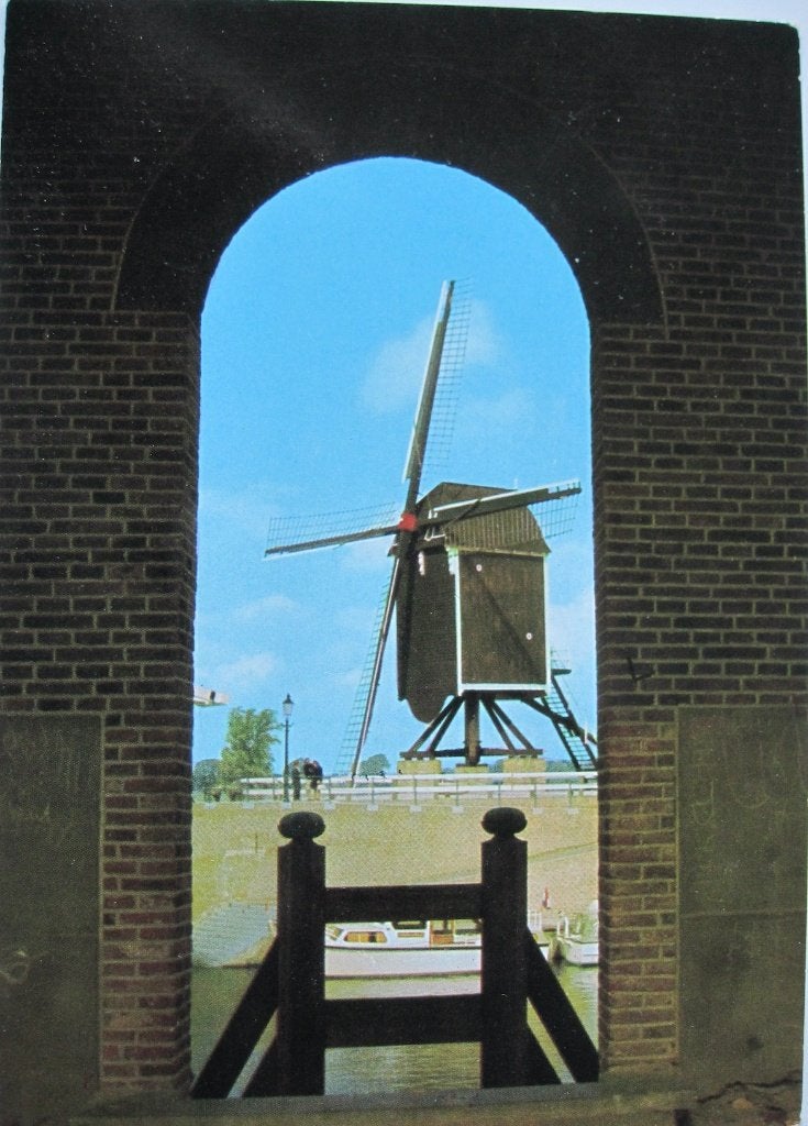 Heusden - standaardmolen - 1975, Ophalen of Verzenden, 1960 tot 1980, Gelopen, Noord-Brabant