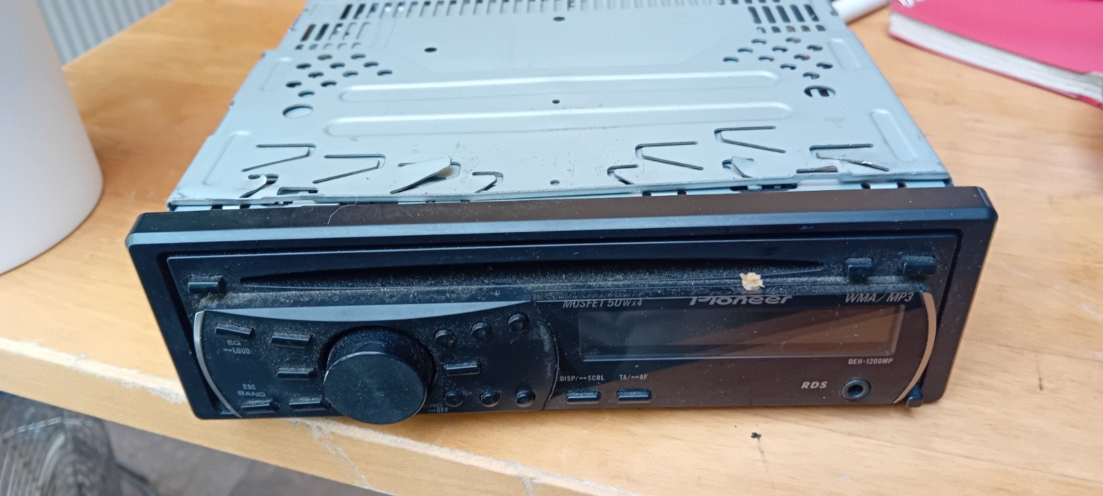 Radio met  cd speler, Auto diversen, Autoradio's, Ophalen of Verzenden, Gebruikt